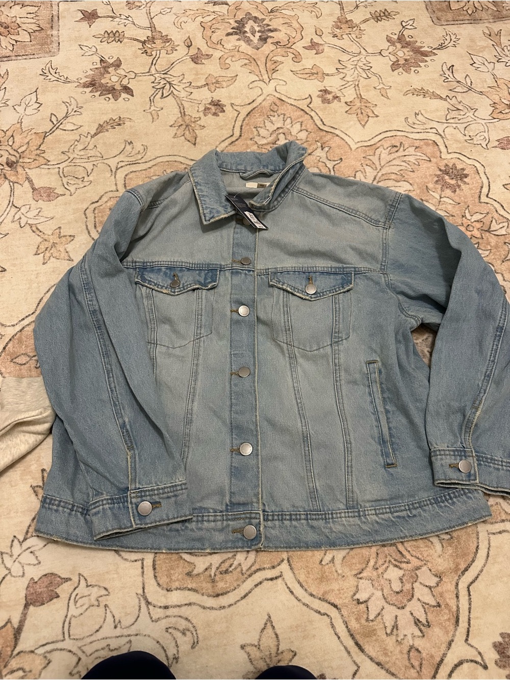 Universal Thread Light Wash Denim Jacket - Women